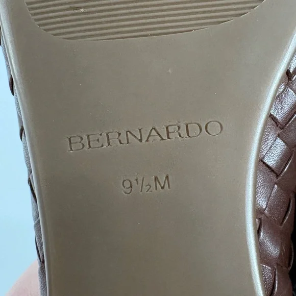 NWOT Bernardo x Anthropologie Gwynn Chocolate Woven Flats - Picture 6 of 10